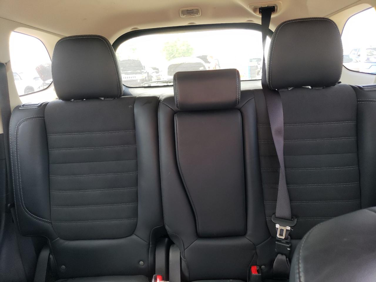 JA4AZ3A31KZ019301 2019 Mitsubishi Outlander Se