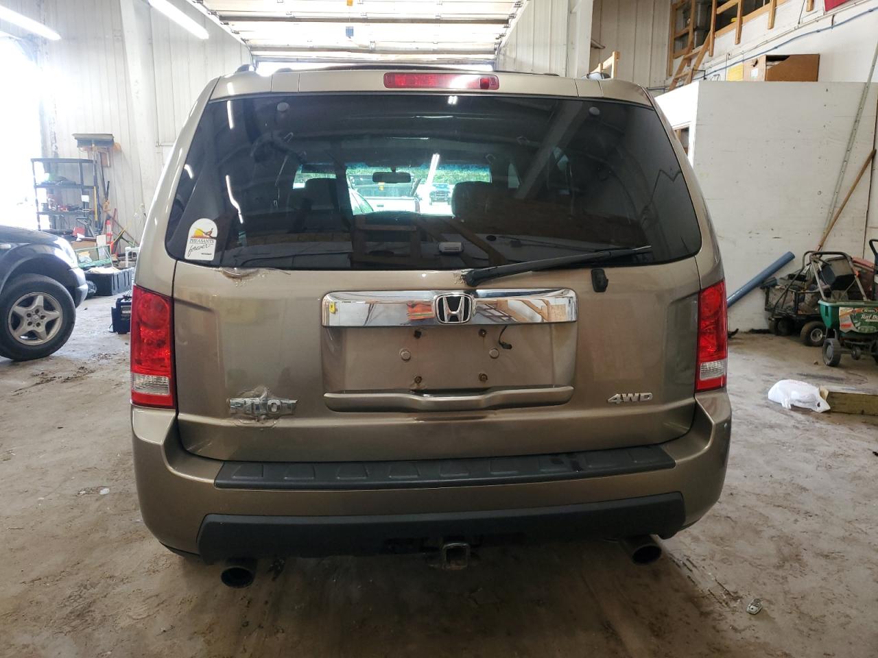 5FNYF4H5XBB062101 2011 Honda Pilot Exl