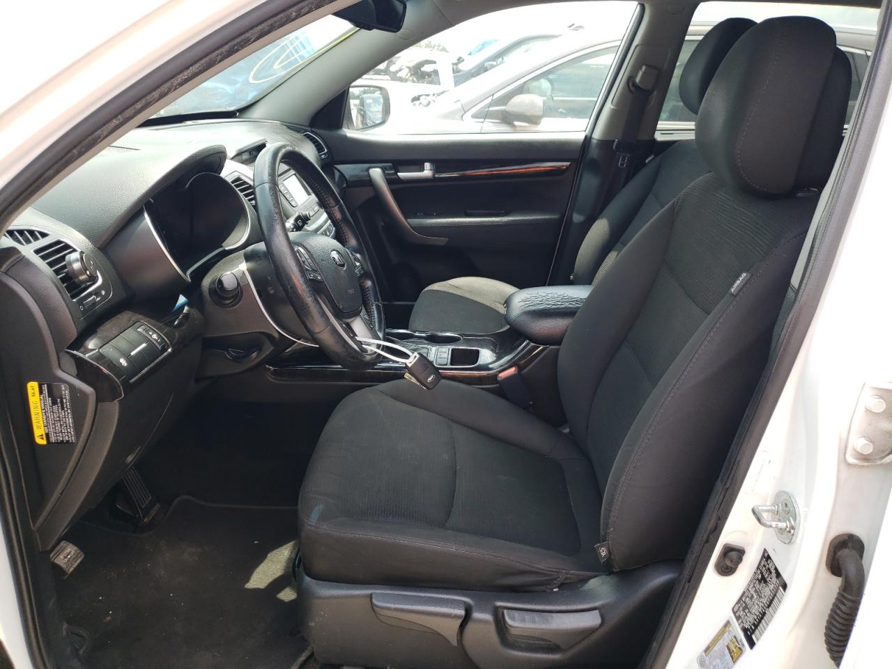 5XYKT4A66FG631736 2015 Kia Sorento Lx