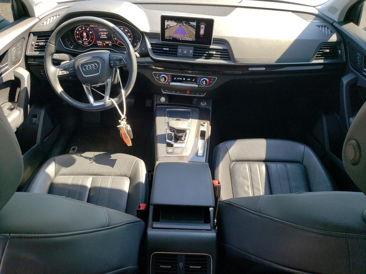 WA1BNAFYXK2089137 2019 Audi Q5 Premium Plus