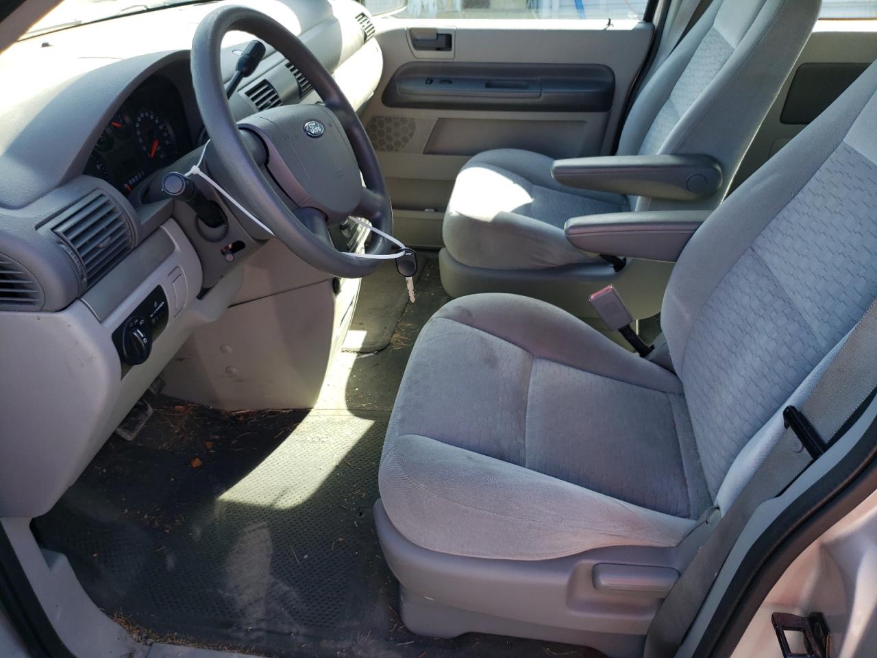 2FMZA506X4BA26238 2004 Ford Freestar S