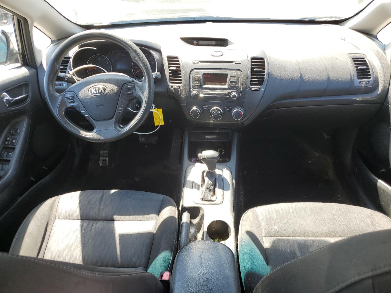 KNAFK4A67G5619140 2016 Kia Forte Lx