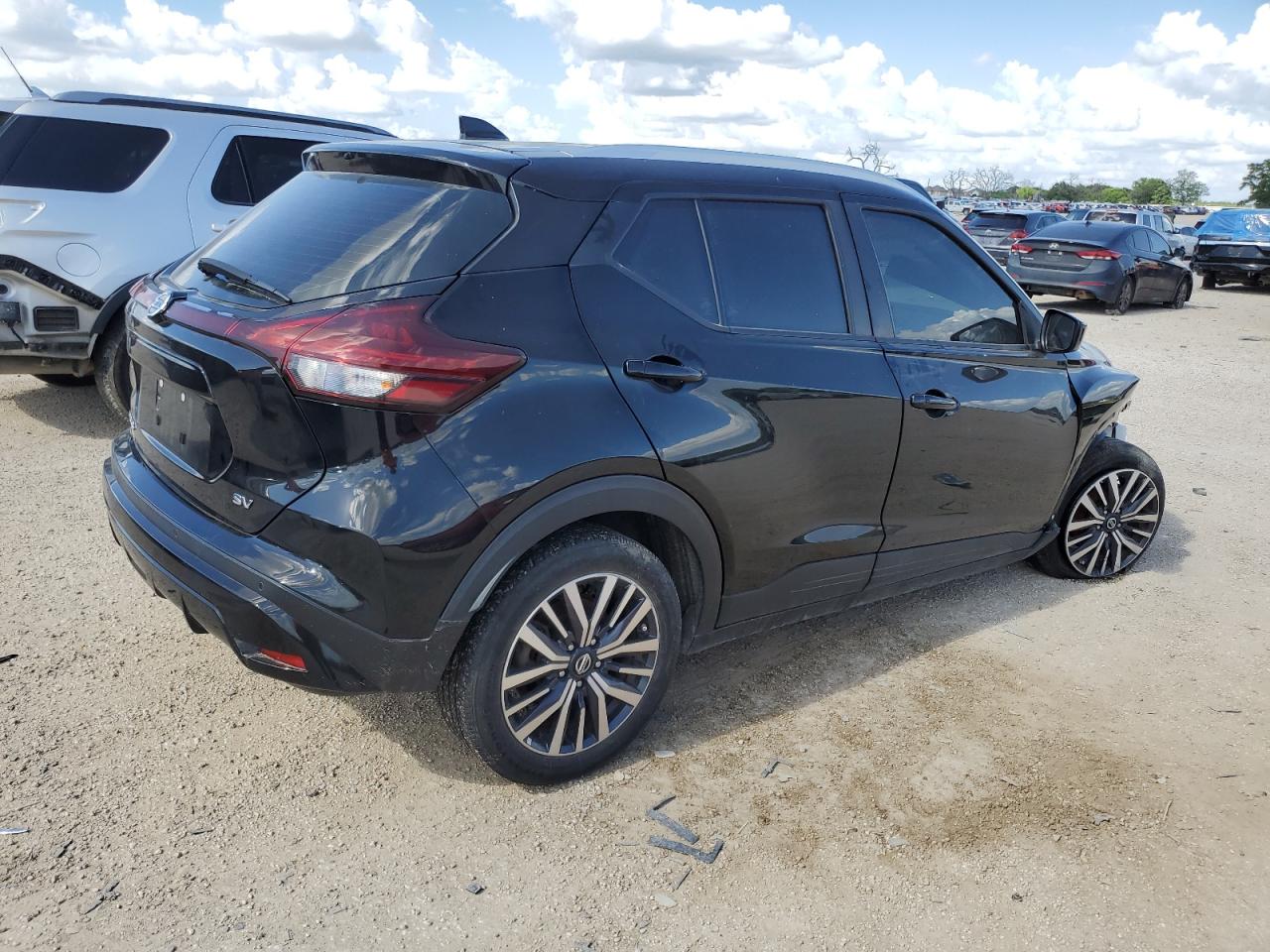 2021 Nissan Kicks Sv vin: 3N1CP5CV0ML480422