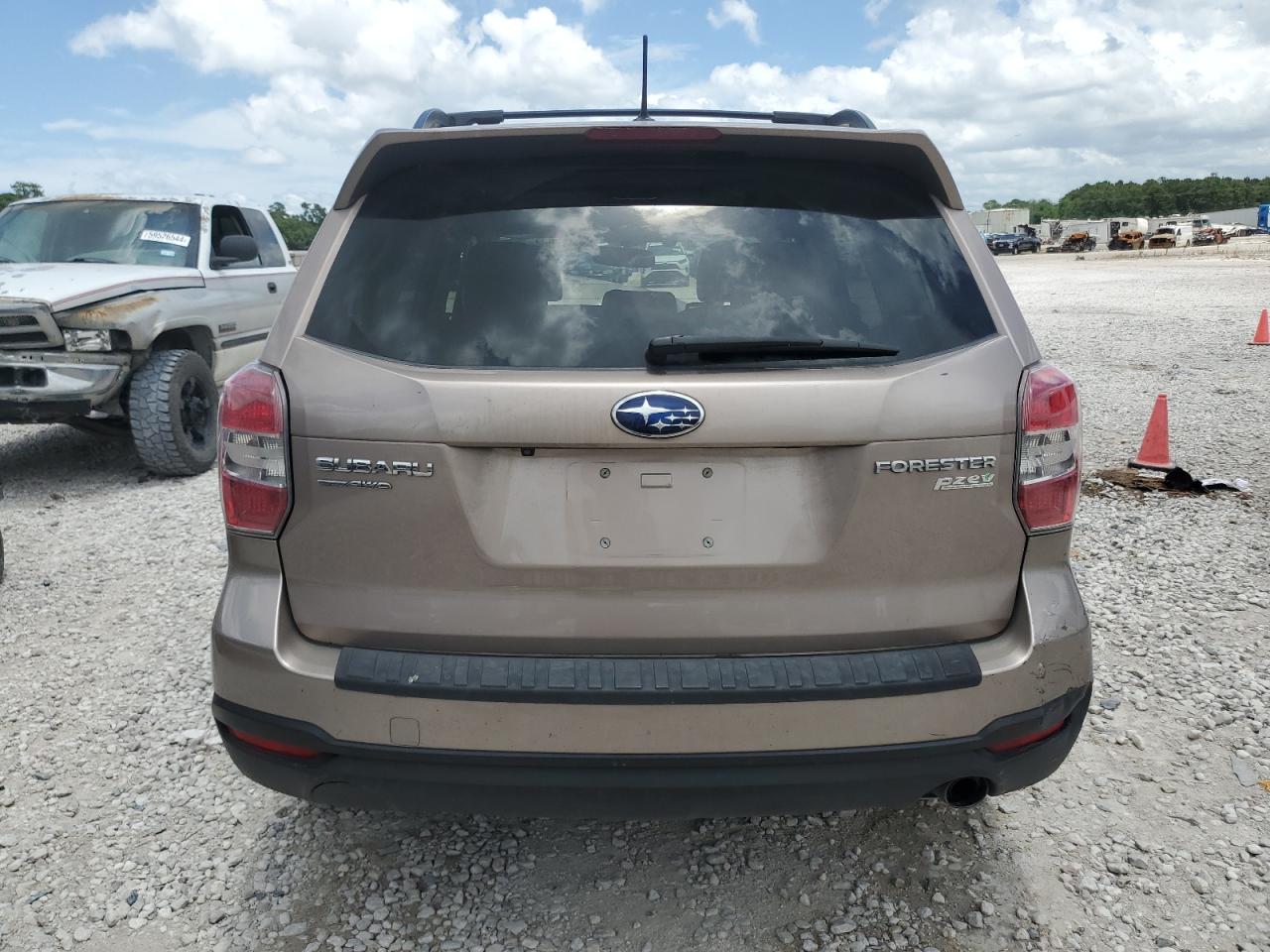 2015 Subaru Forester 2.5I Touring vin: JF2SJAWCXFH554932