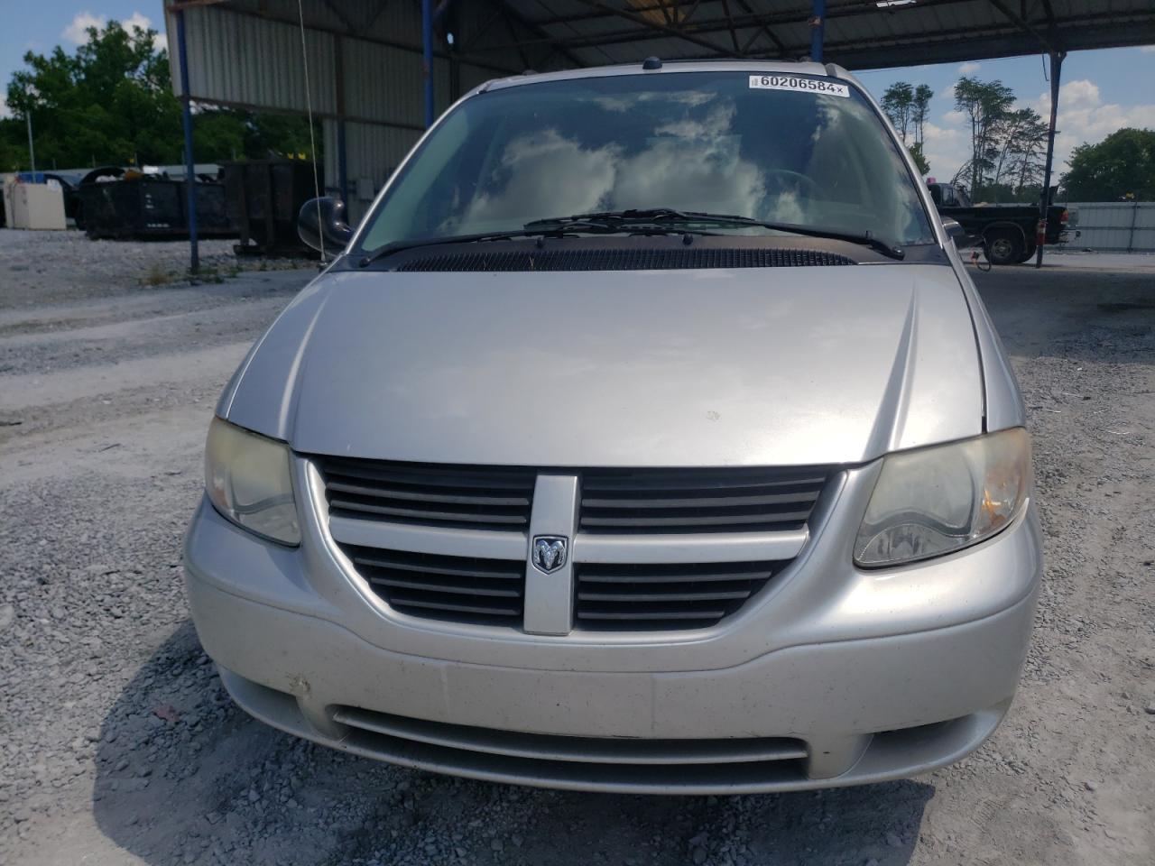 1D4GP45R75B241755 2005 Dodge Caravan Sxt