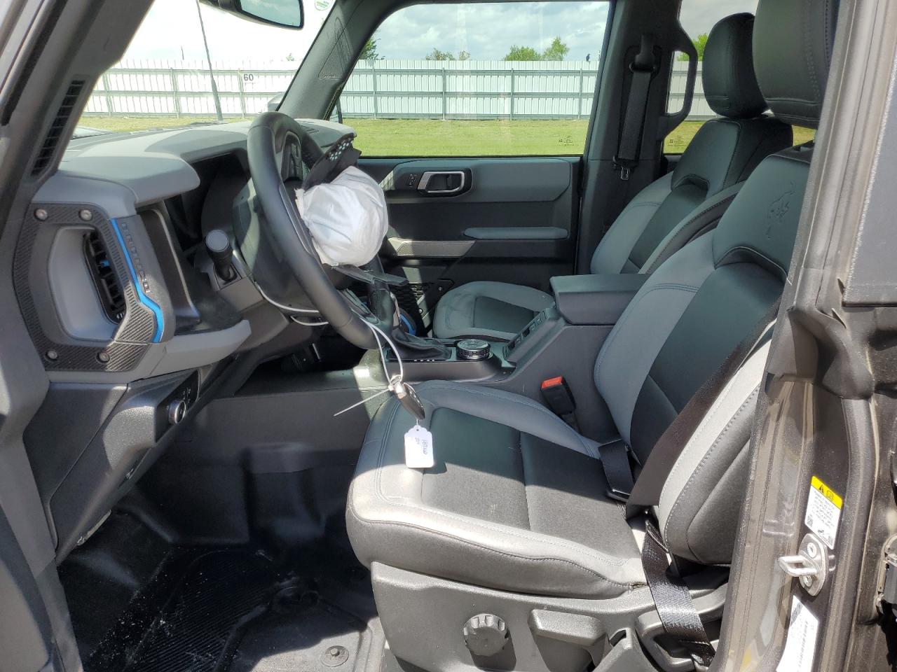 1FMDE5BH4PLB30466 2023 Ford Bronco Base