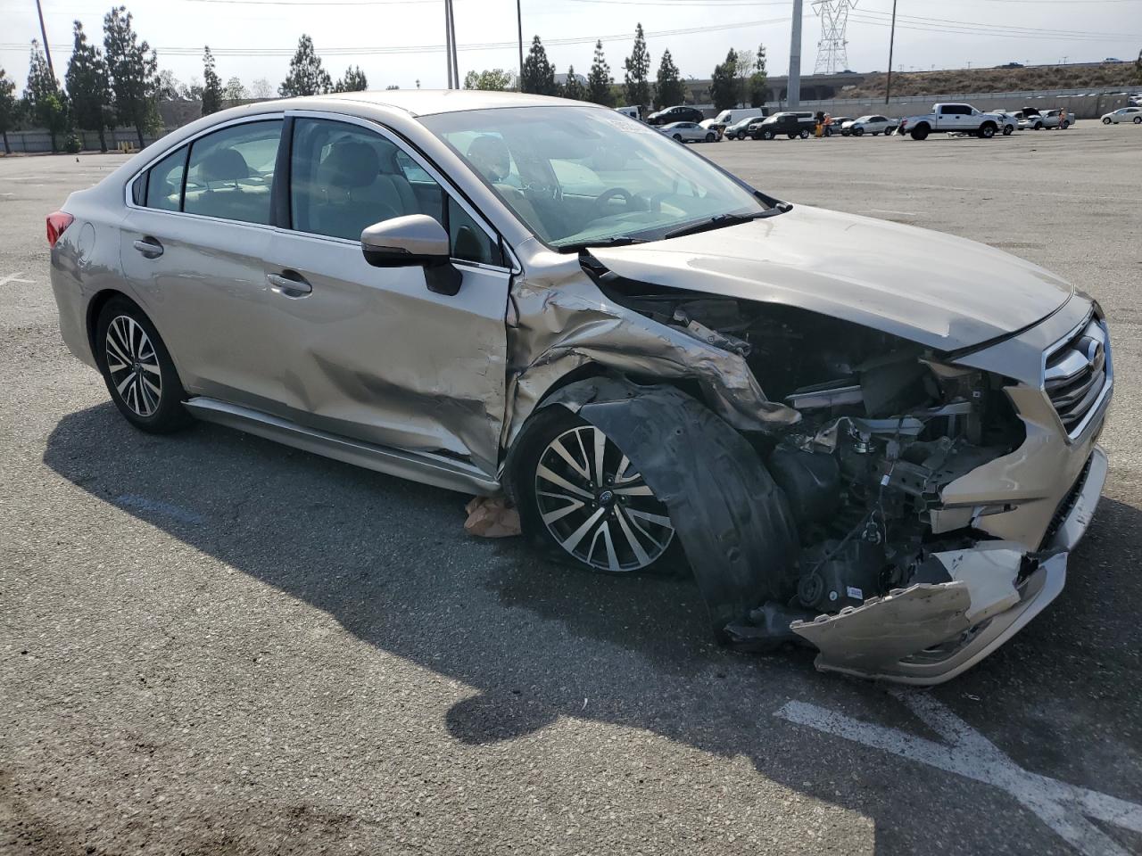 2018 Subaru Legacy 2.5I Premium vin: 4S3BNAF65J3045981