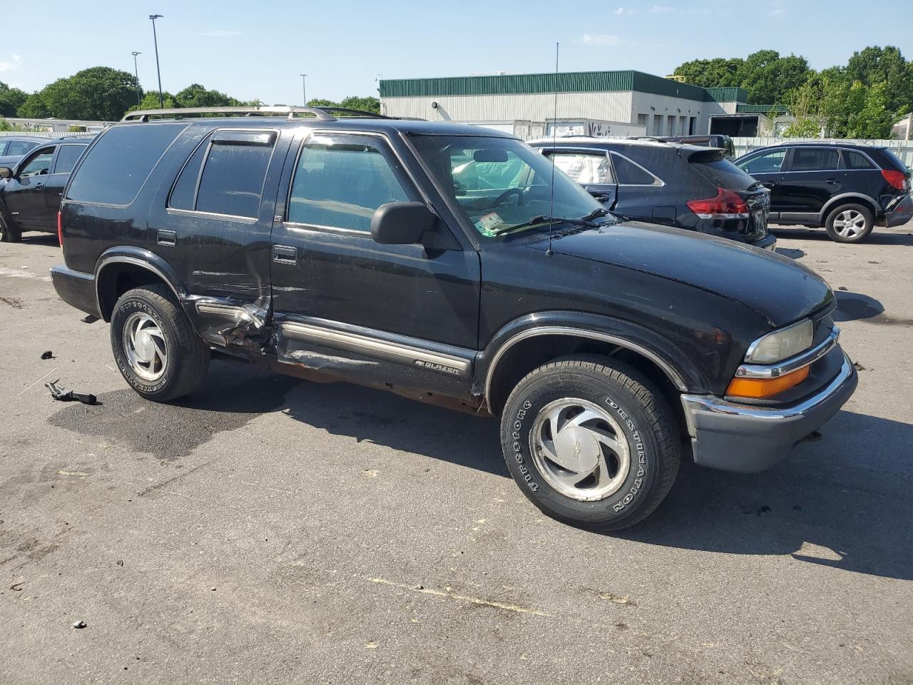 1GNDT13W4Y2279541 2000 Chevrolet Blazer