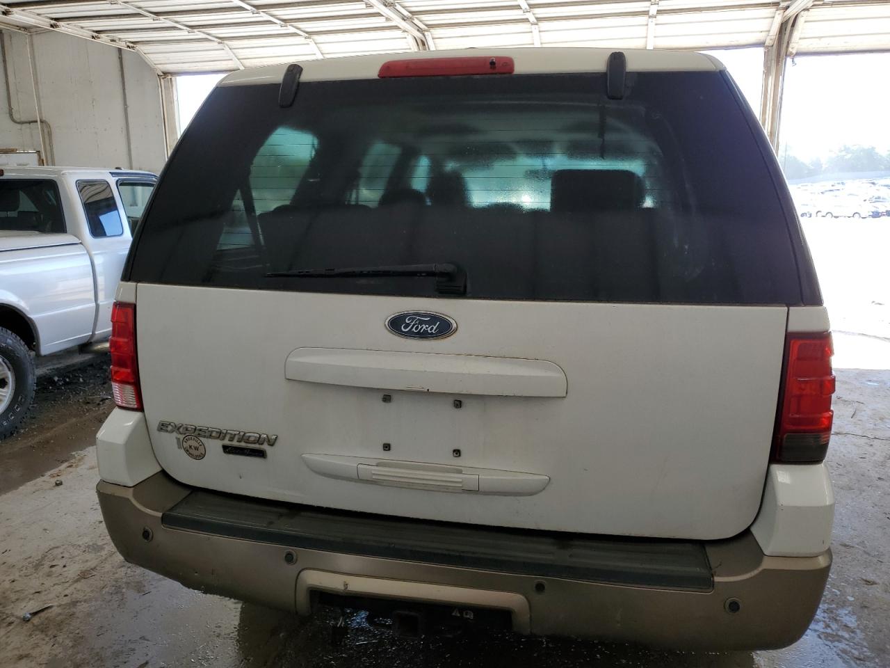1FMPU18L74LB36679 2004 Ford Expedition Eddie Bauer