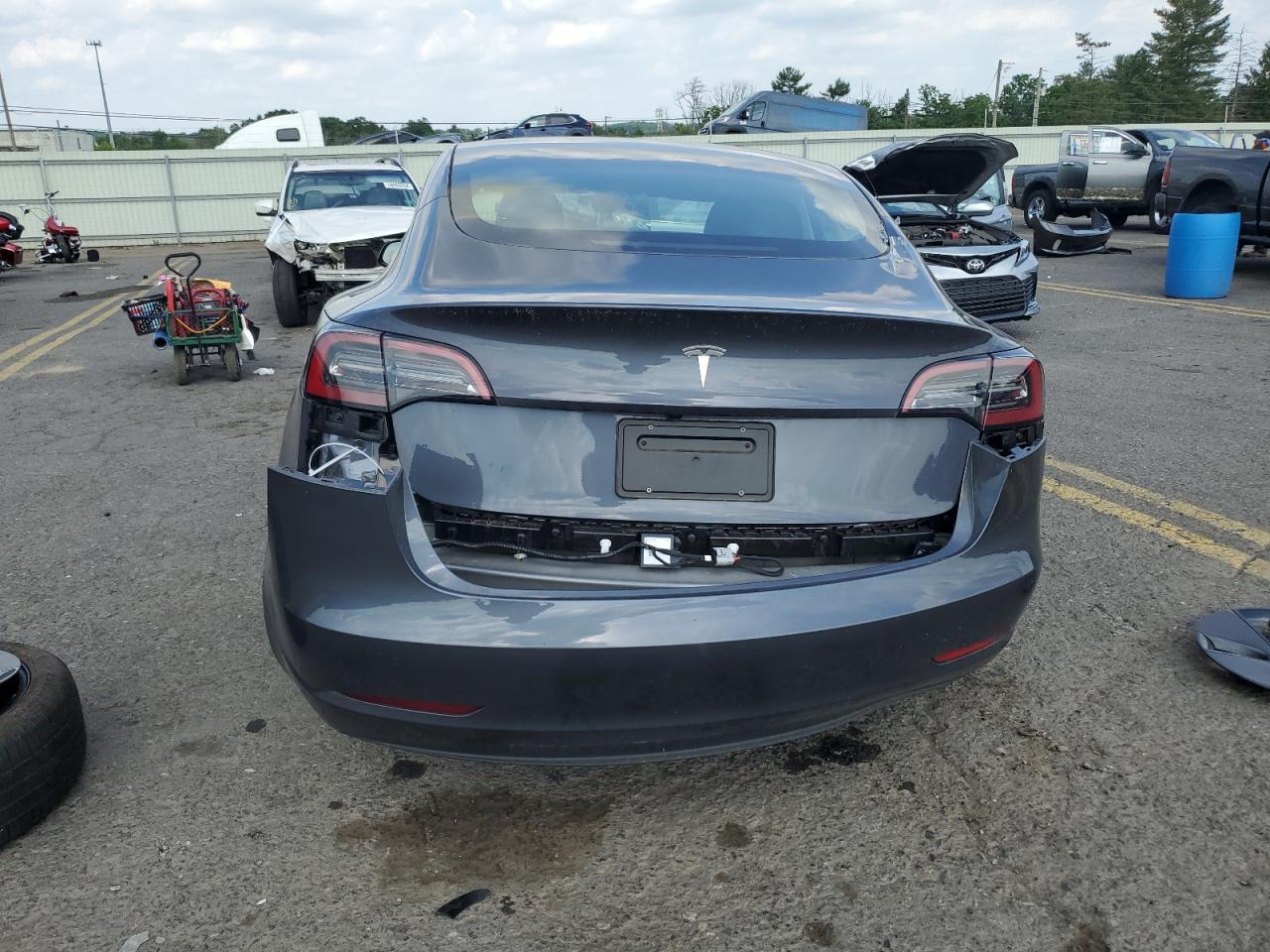 5YJ3E1EA2PF660459 2023 Tesla Model 3