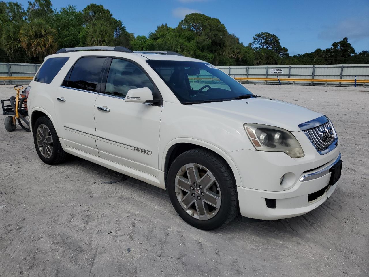 2012 GMC Acadia Denali vin: 1GKKVTED9CJ182226