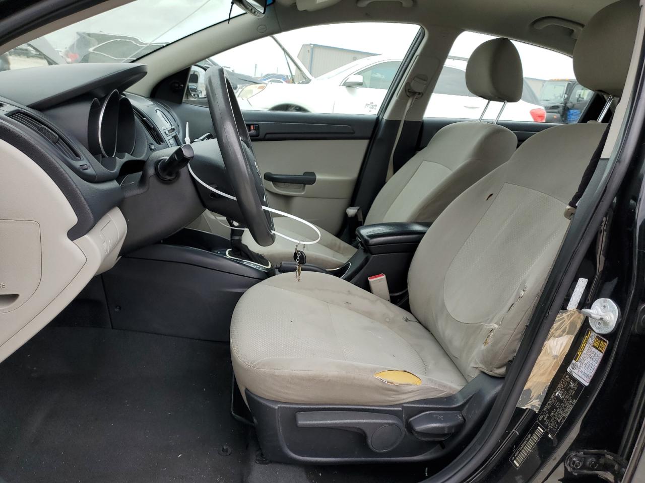 KNAFT4A26B5435780 2011 Kia Forte Lx