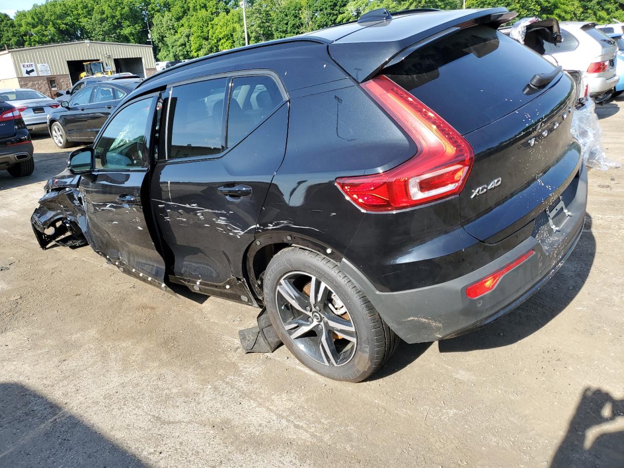 YV4L12UK9R2226795 2024 Volvo Xc40 Core