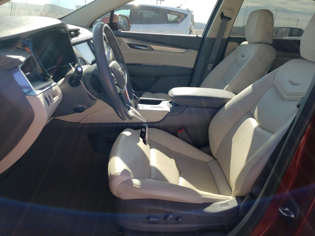 1GYKNDRS6JZ228047 2018 Cadillac Xt5 Luxury