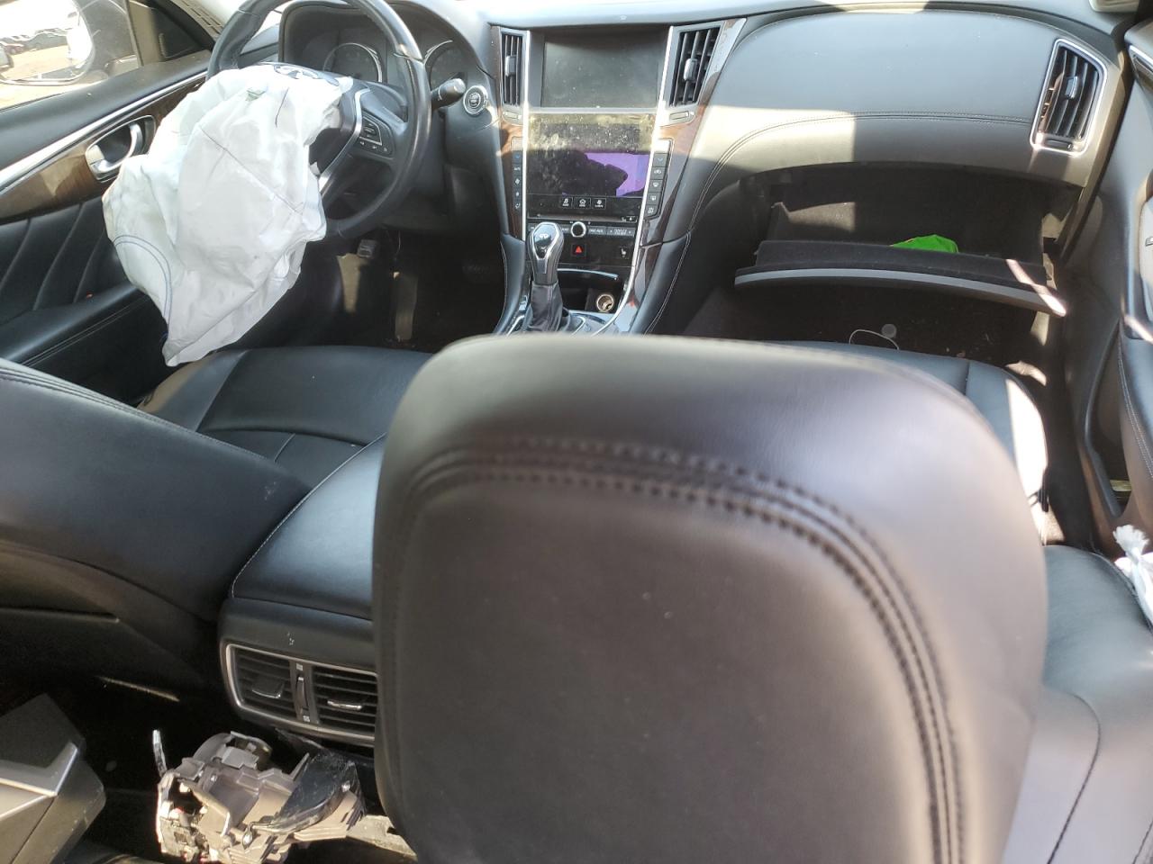 JN1EV7AR8JM437030 2018 Infiniti Q50 Luxe