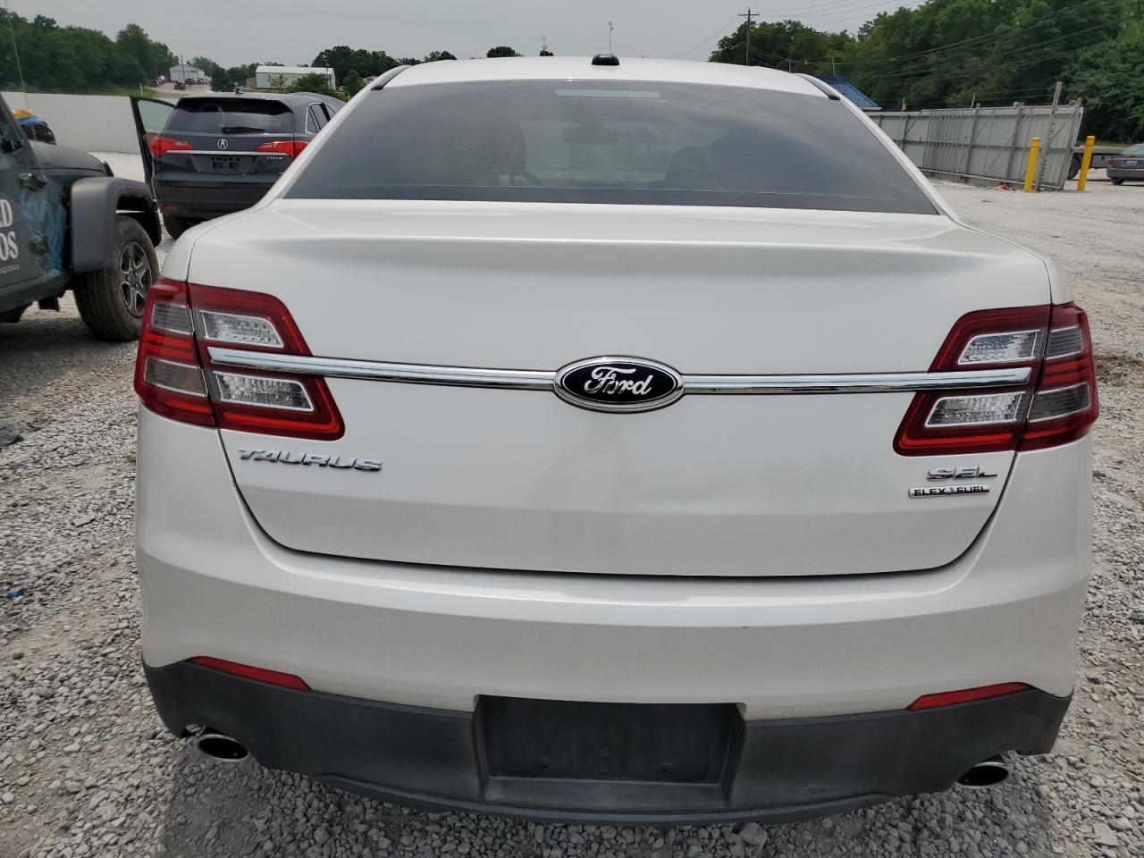 1FAHP2E8XEG140683 2014 Ford Taurus Sel