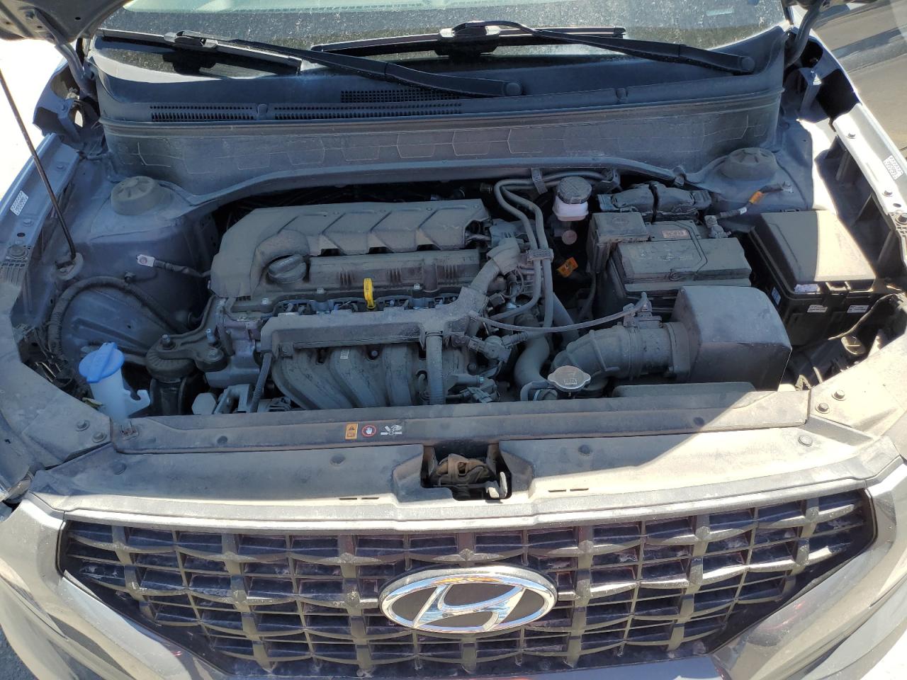 KMHRB8A37LU015645 2020 Hyundai Venue Se