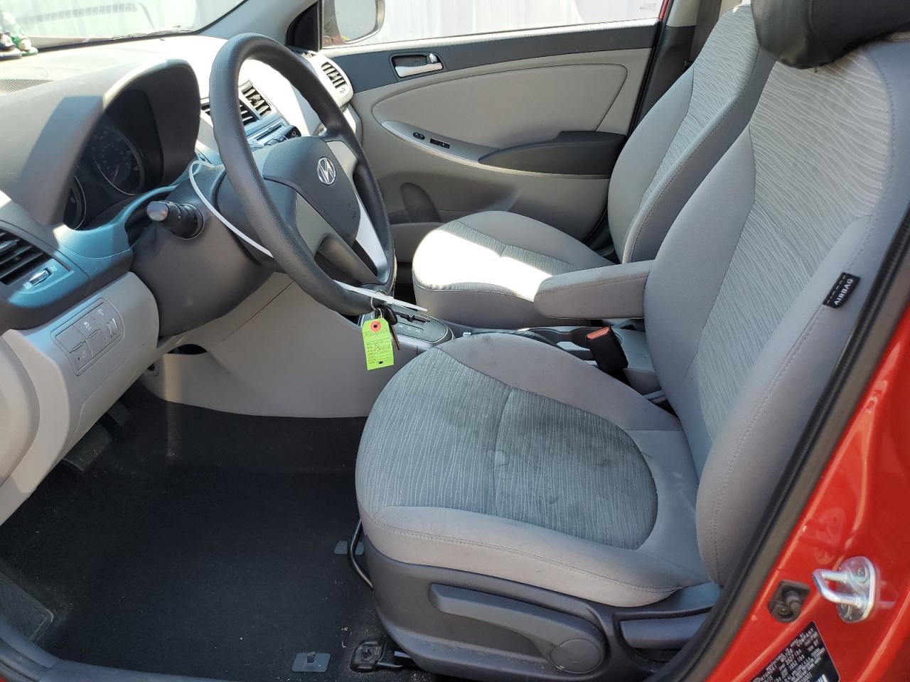 KMHCT4AE8GU016001 2016 Hyundai Accent Se