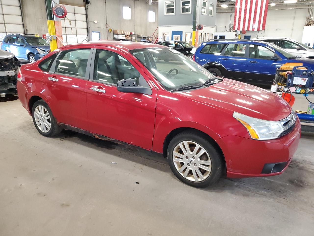 1FAHP3HNXAW135281 2010 Ford Focus Sel