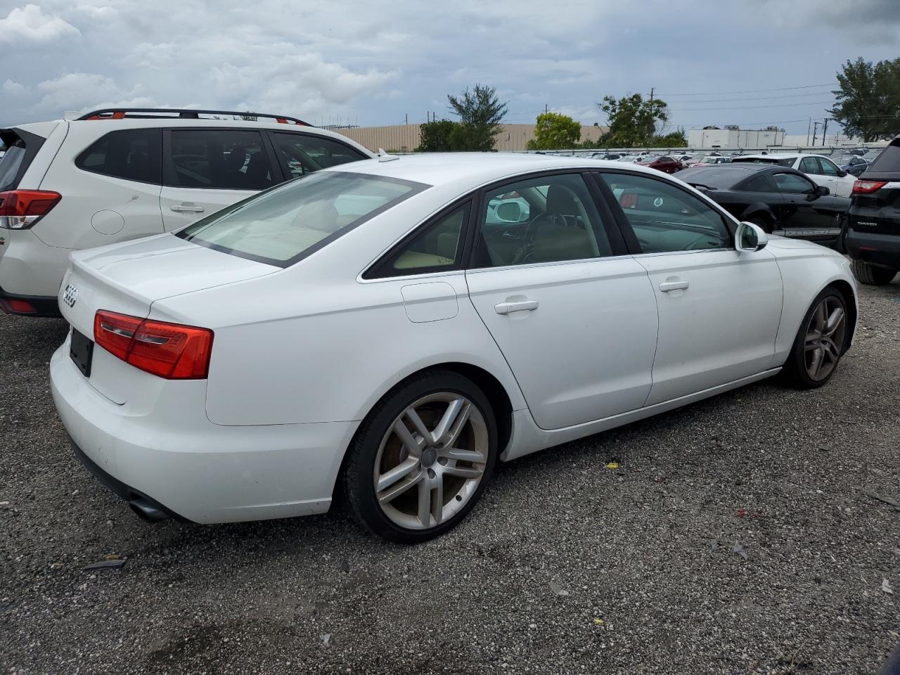 WAUCFAFC8FN022310 2015 Audi A6 Premium