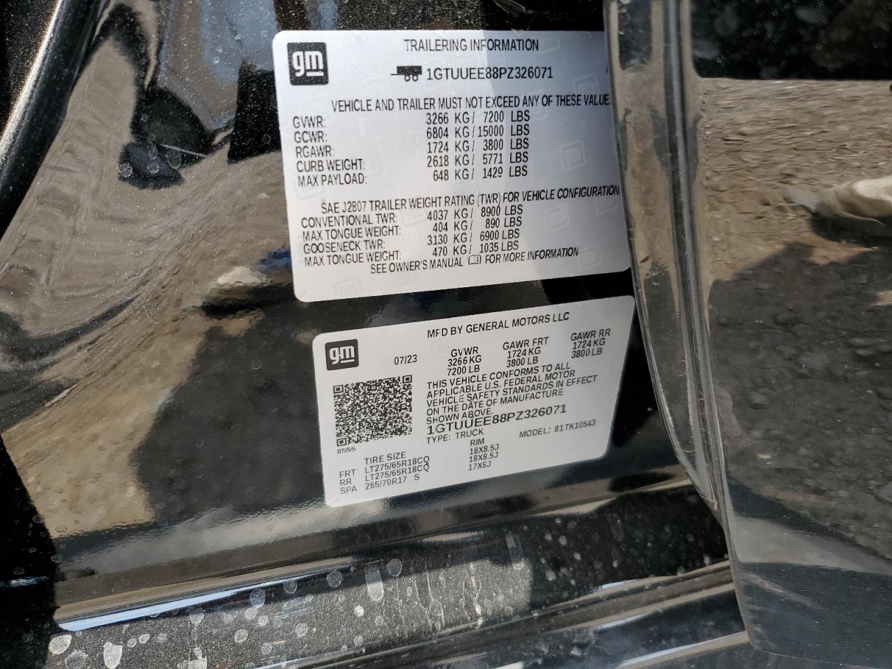 1GTUUEE88PZ326071 2023 GMC Sierra K1500 At4