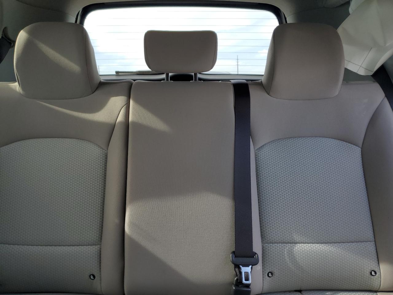 KNDJ23AU8L7068818 2020 Kia Soul Lx