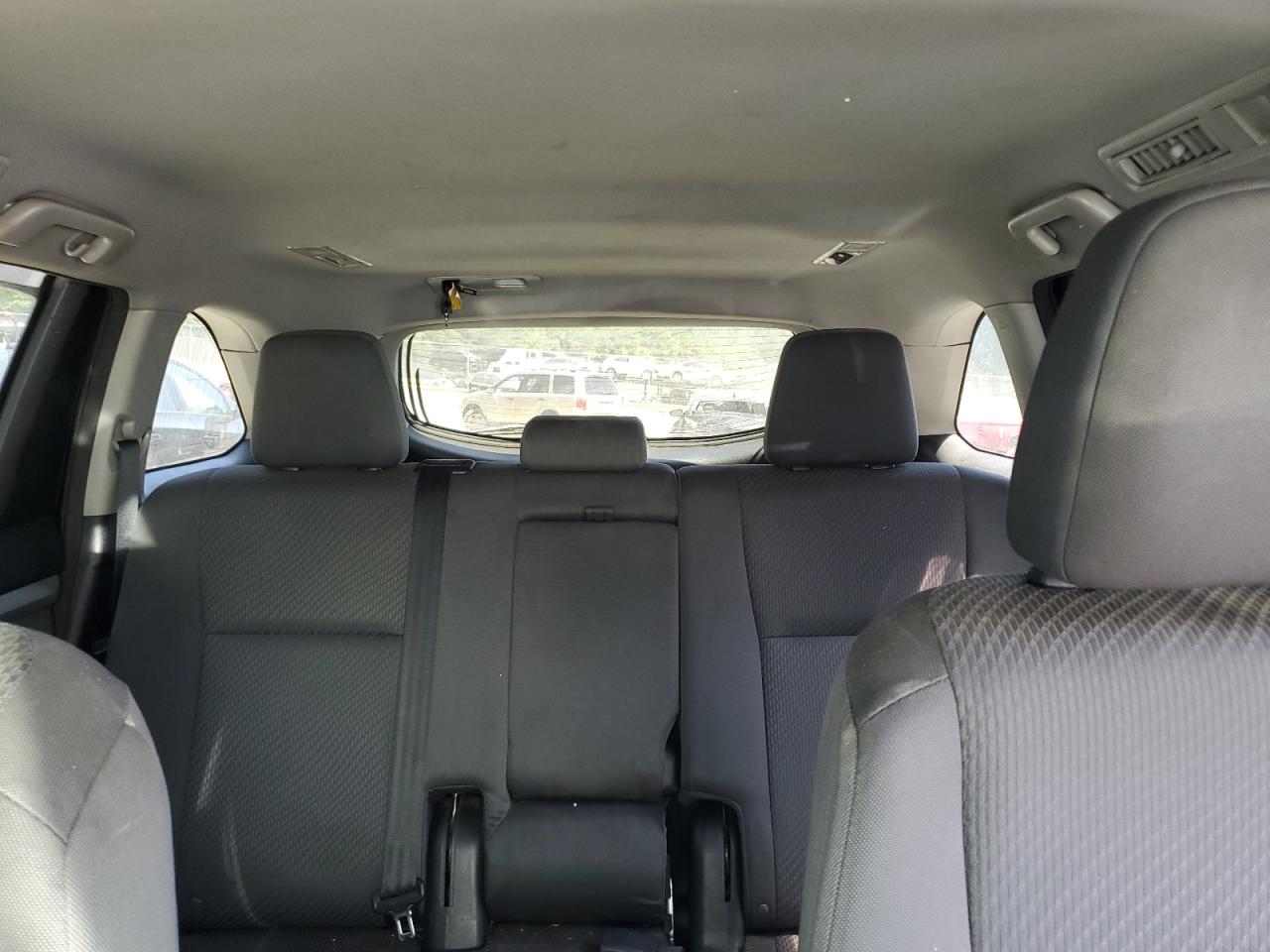 5TDBKRFH8GS261078 2016 Toyota Highlander Le