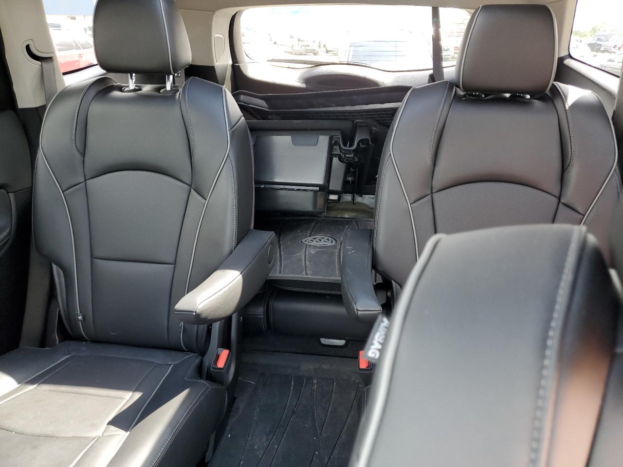 5GAEVCKW9KJ198957 2019 Buick Enclave Avenir