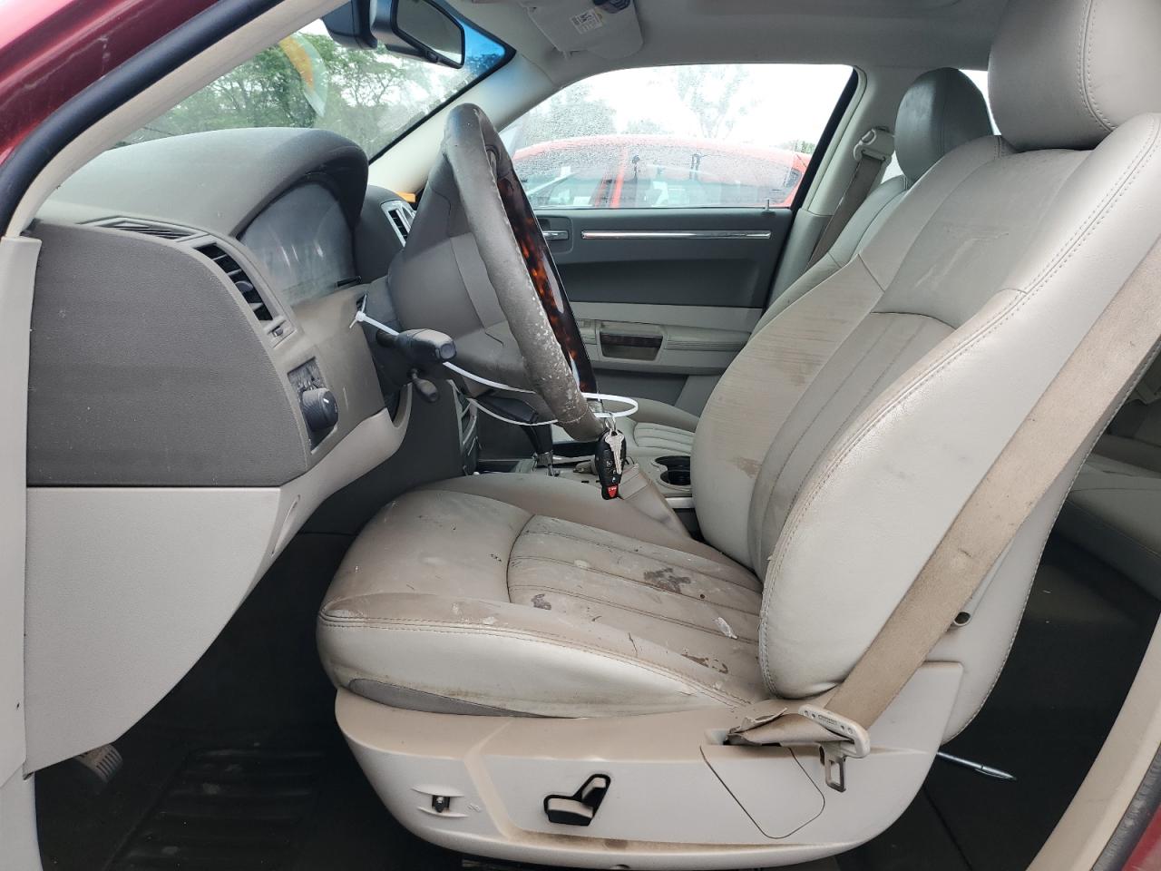 2C3CK6CT1AH129074 2010 Chrysler 300C