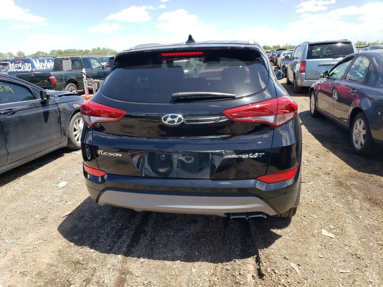 KM8J33A26JU743555 2018 Hyundai Tucson Value