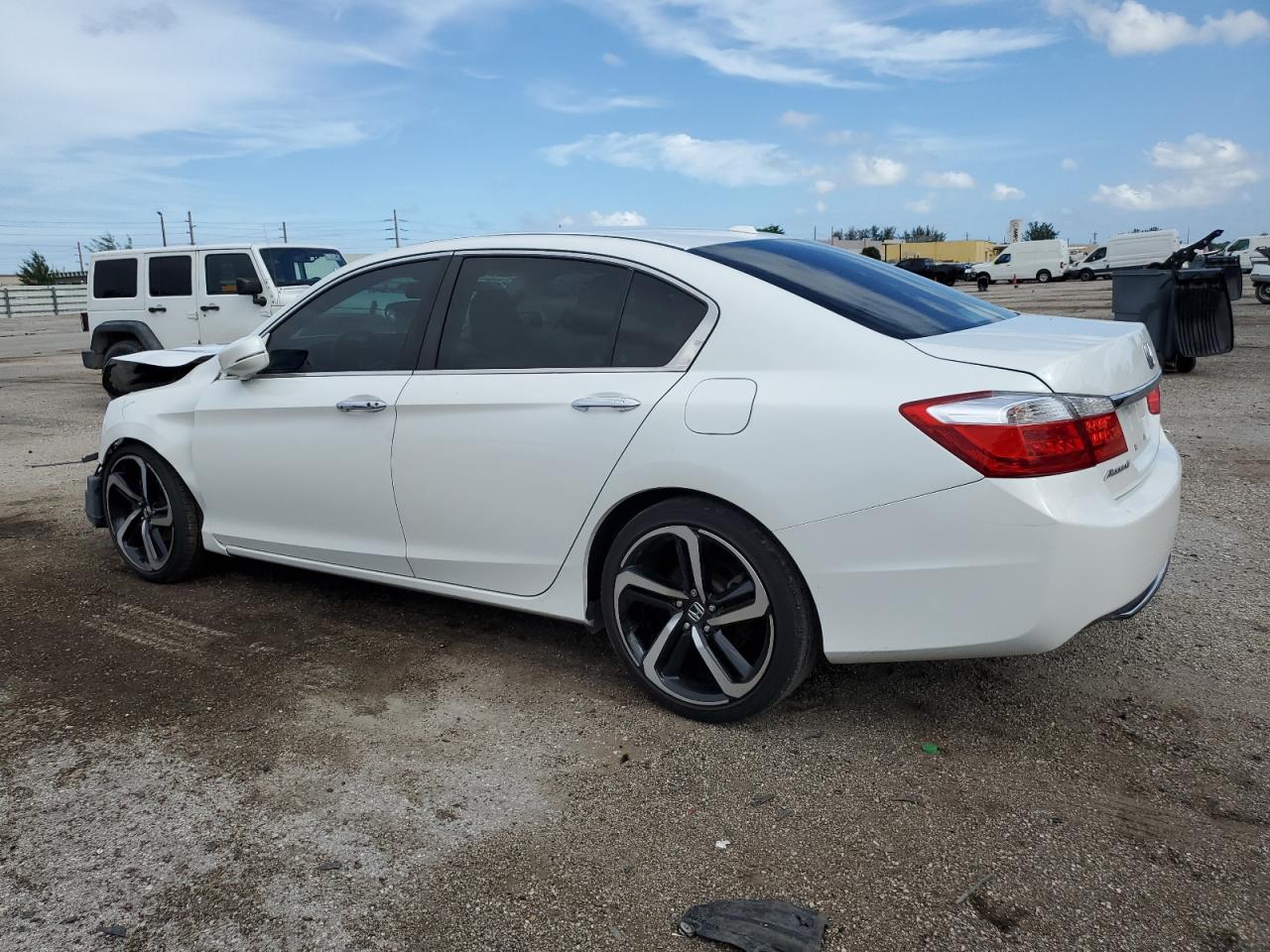 1HGCR2F80FA133602 2015 Honda Accord Exl