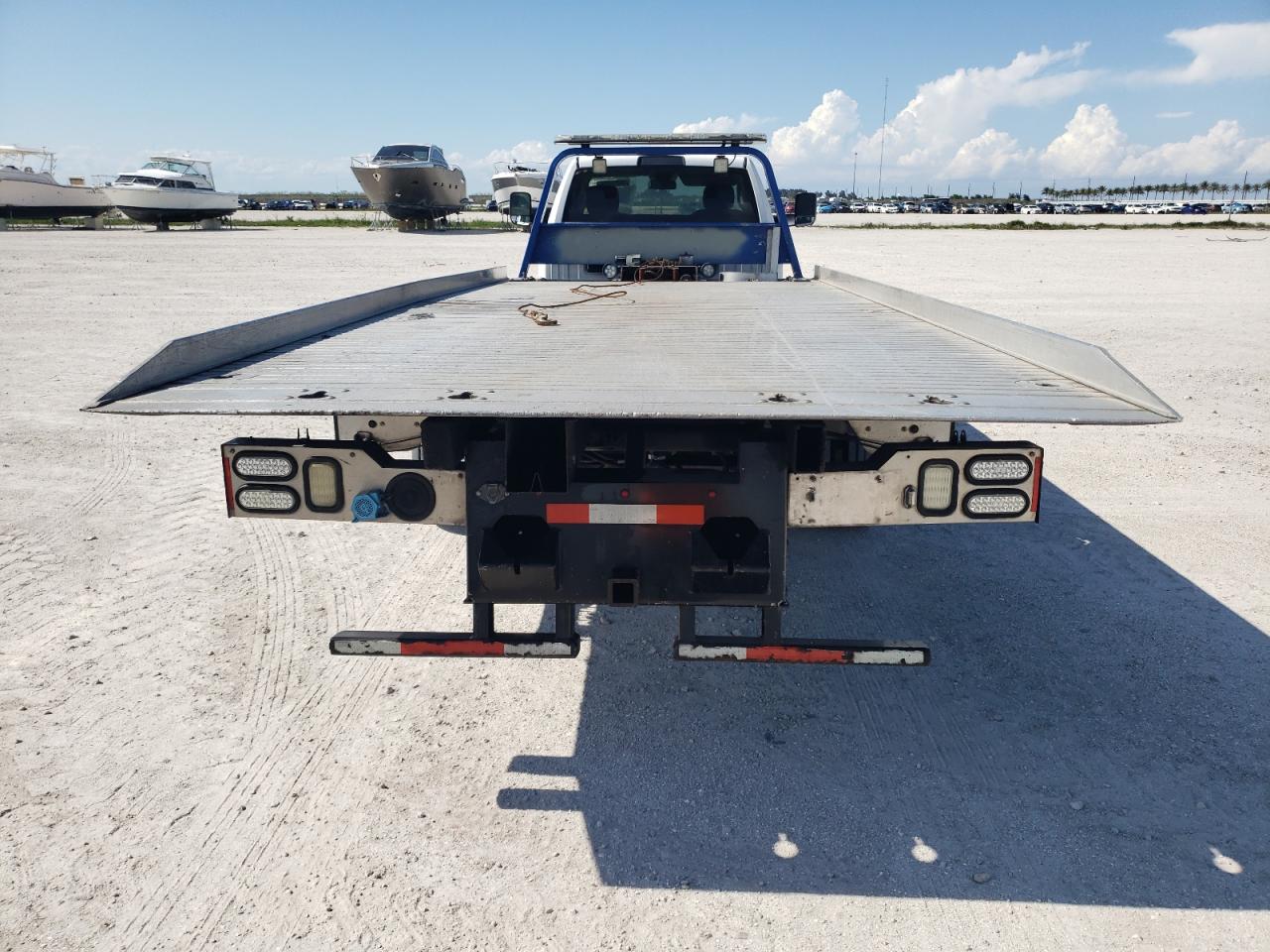 3C7WRMDL4FG706570 2015 Ram 5500