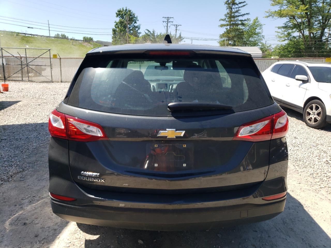 2GNAXHEV4M6131696 2021 Chevrolet Equinox Ls