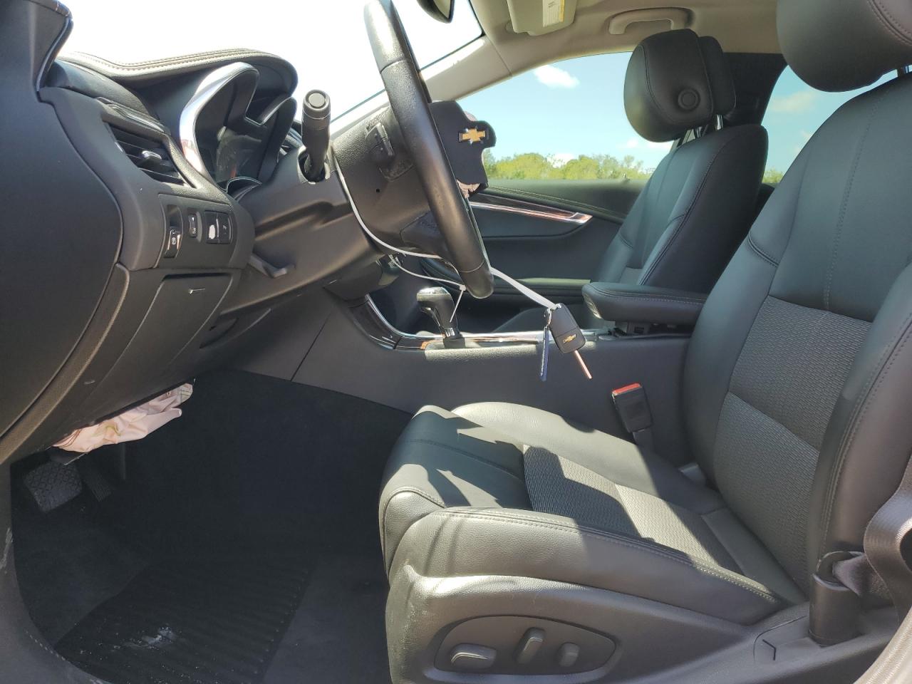 2G1125S33E9108945 2014 Chevrolet Impala Lt