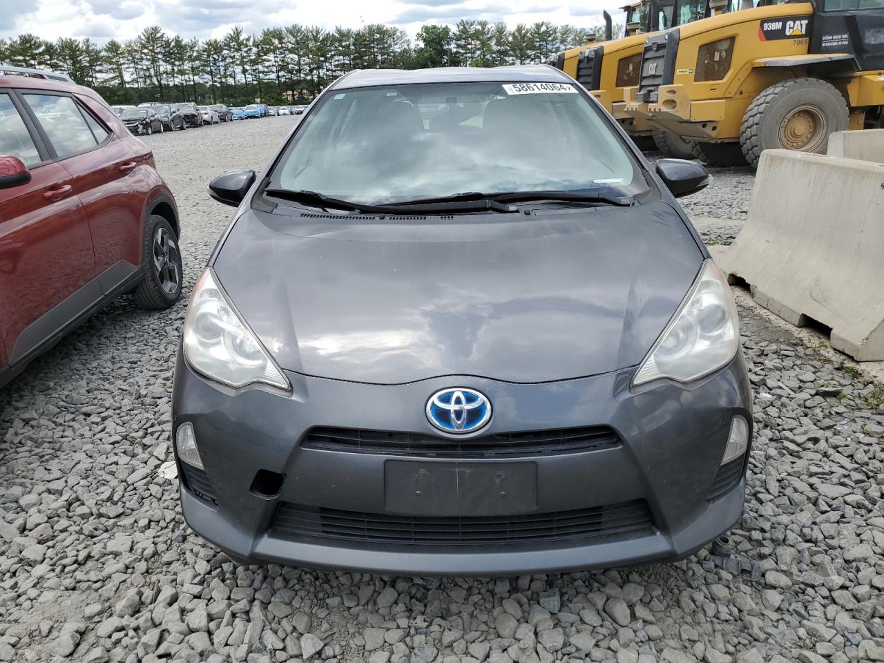 2013 Toyota Prius C vin: JTDKDTB30D1533472