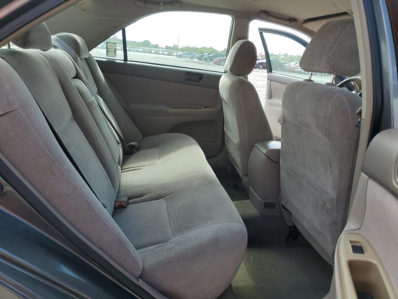 4T1BE32K93U656331 2003 Toyota Camry Le