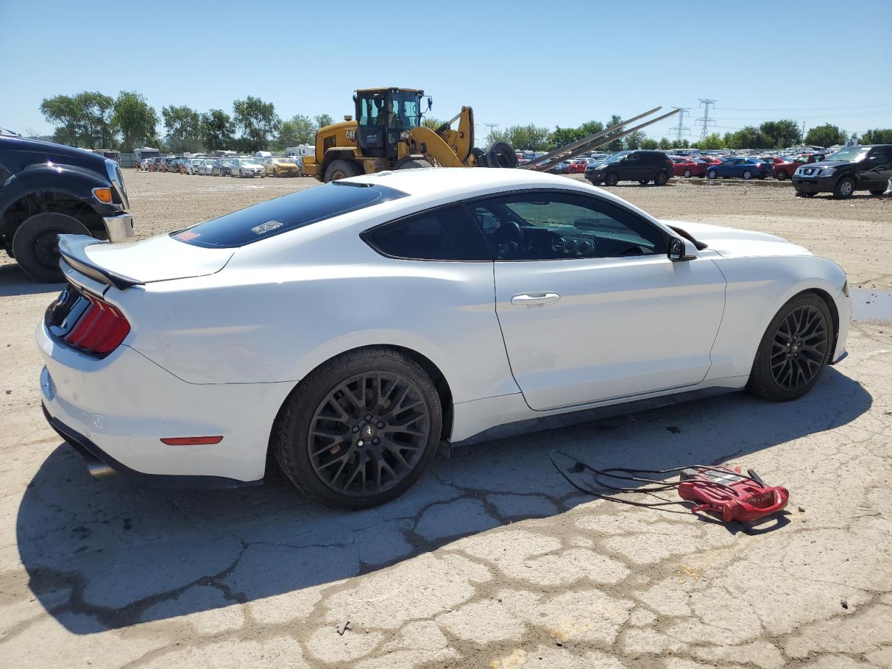 2018 Ford Mustang vin: 1FA6P8TH8J5118183