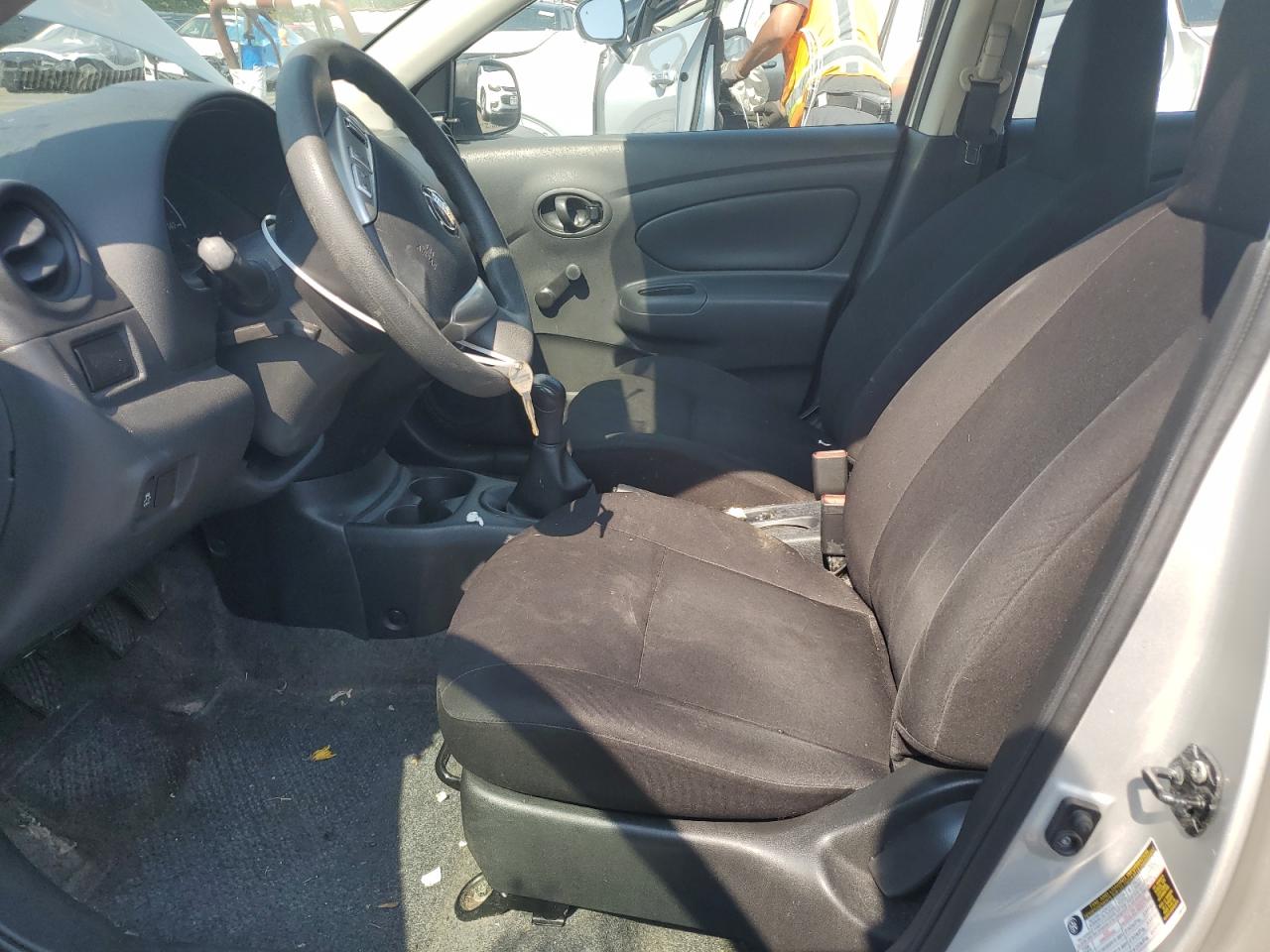 3N1CN7AP6FL827017 2015 Nissan Versa S