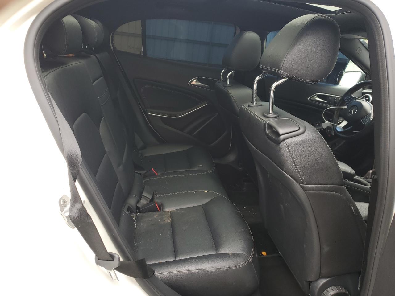 WDCTG4GB2GJ216759 2016 Mercedes-Benz Gla 250 4Matic