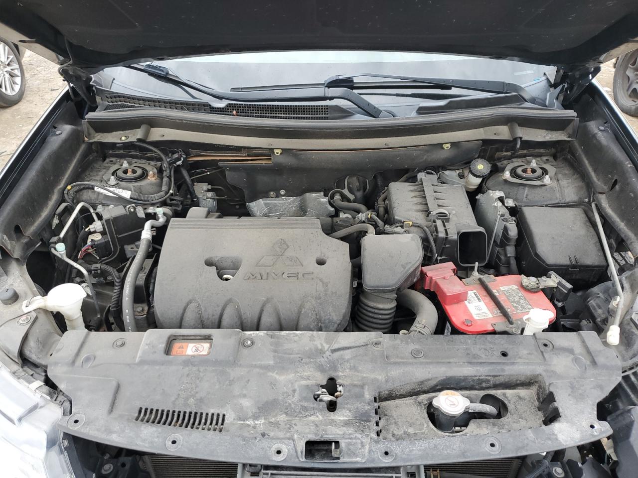 JA4AD3A32GZ022522 2016 Mitsubishi Outlander Se