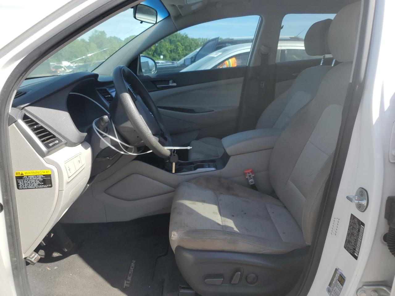 2016 Hyundai Tucson Limited vin: KM8J33A26GU081551