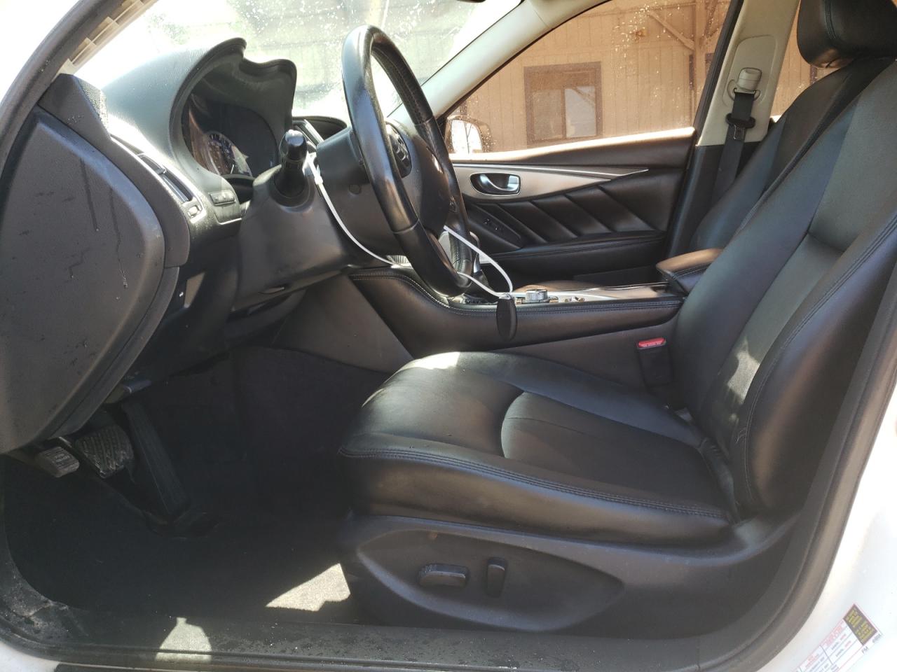 JN1EV7AP4HM736393 2017 Infiniti Q50 Premium