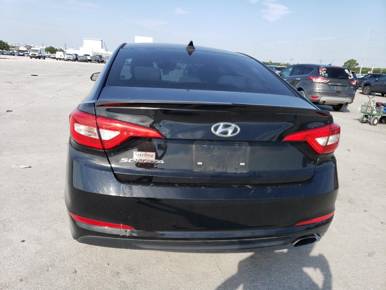 5NPE24AF4FH178676 2015 Hyundai Sonata Se