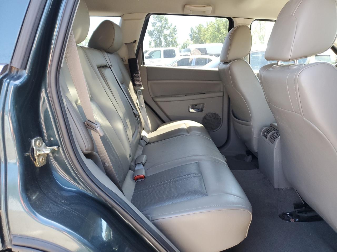 1J4HR58N45C536973 2005 Jeep Grand Cherokee Limited