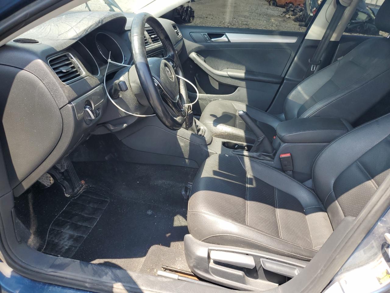 3VWB67AJ2HM367799 2017 Volkswagen Jetta Se