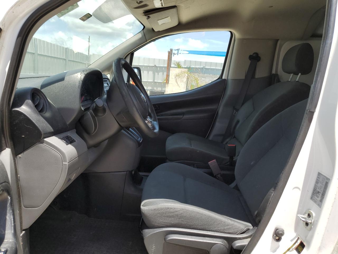 3N6CM0KN2FK722255 2015 Nissan Nv200 2.5S