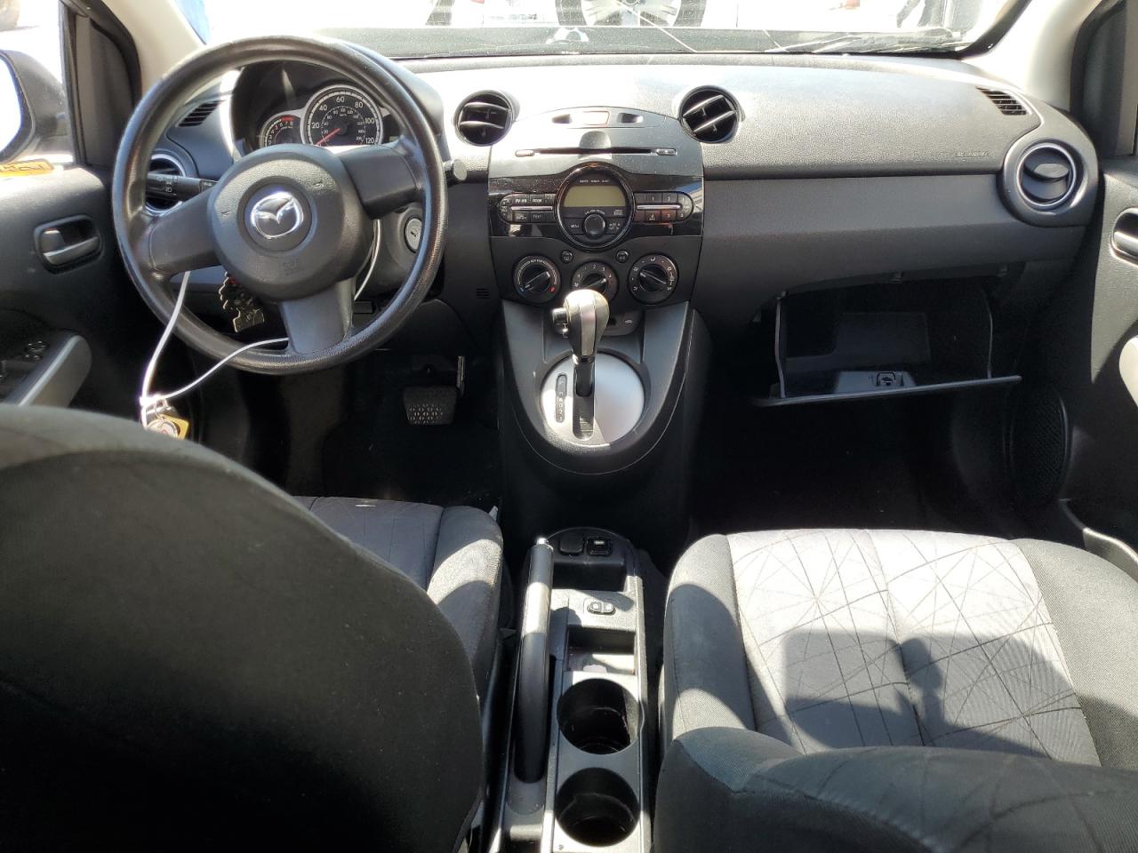 JM1DE1KZXE0186061 2014 Mazda Mazda2 Sport