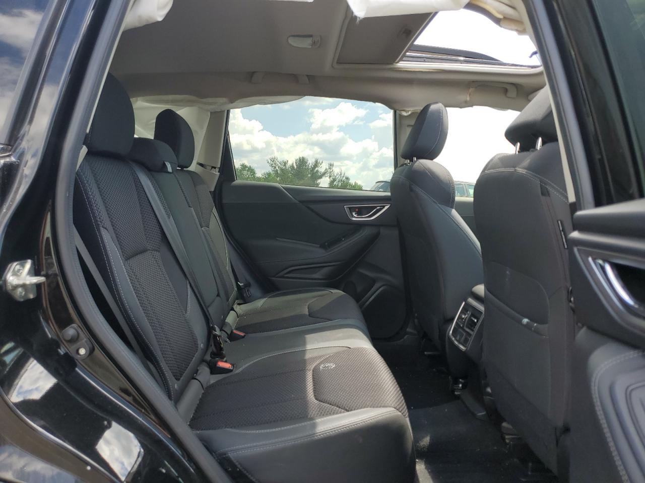 JF2SKAGC7LH414814 2020 Subaru Forester Premium