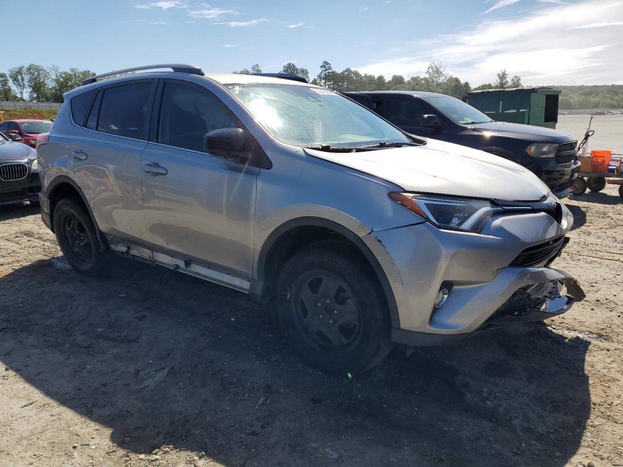 2018 Toyota Rav4 Le vin: 2T3ZFREVXJW522744