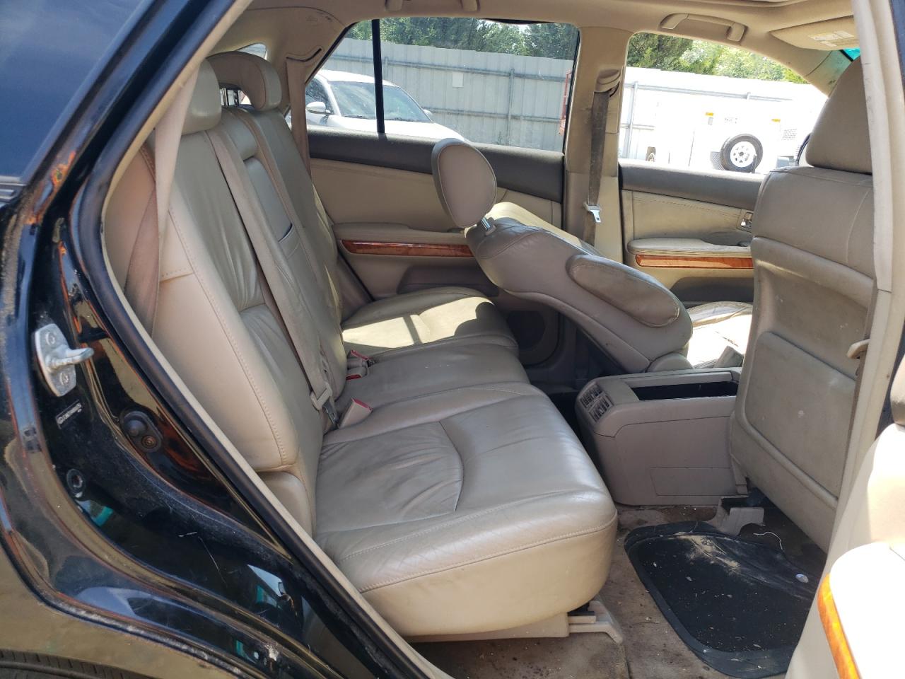 JTJHA31U440060756 2004 Lexus Rx 330